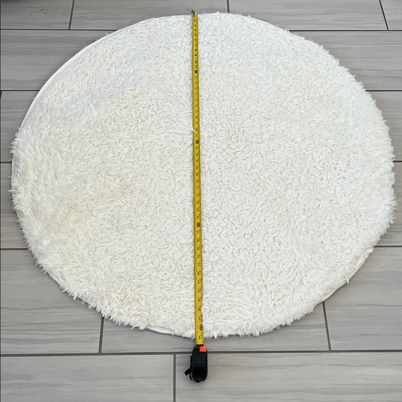 Plush Shag 4 Foot White Round Memory Sponge Area Rug - Picture 4 of 6